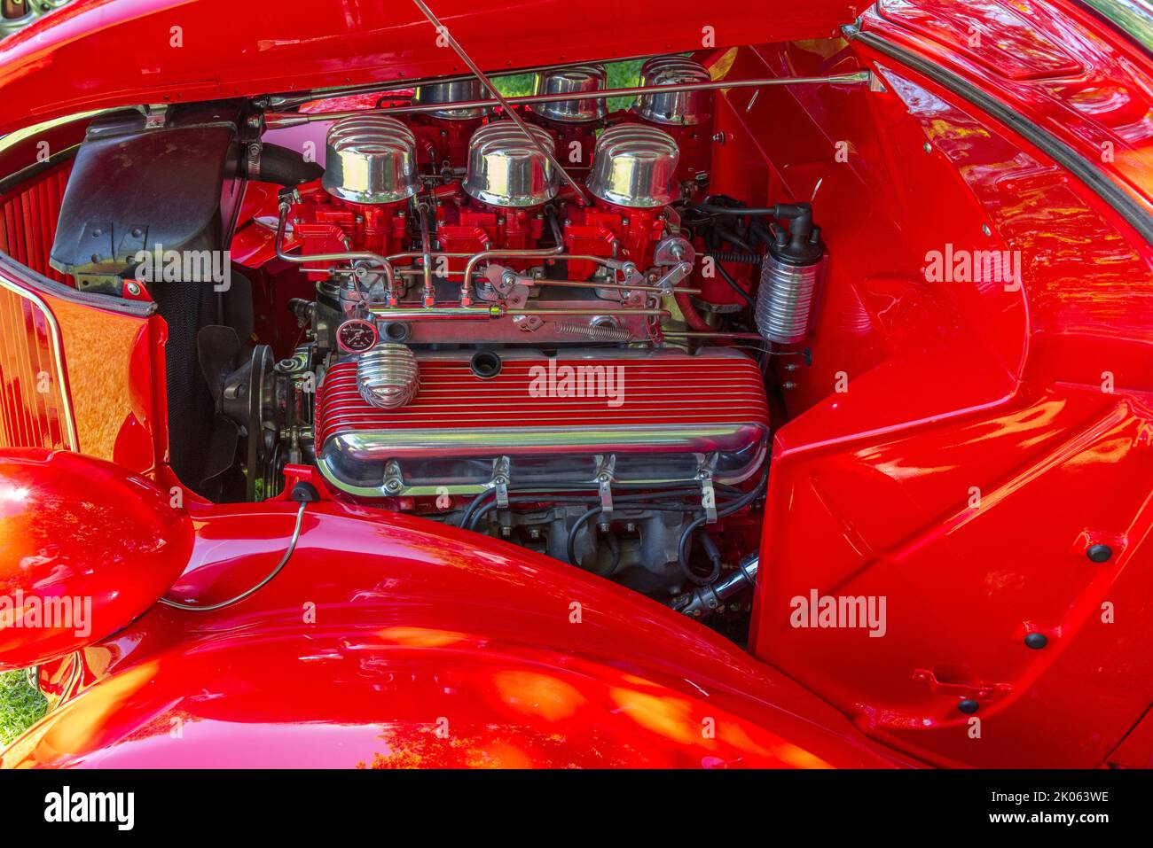 1936 porta due Ford v8 in rosso all'auto show di glen innes nel Nuovo Galles del Sud Australia Foto Stock