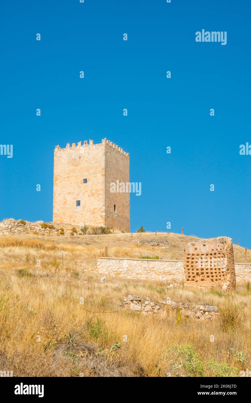 Castello medievale. Langa de Duero, provincia di Soria, Castilla Leon, Spagna. Foto Stock
