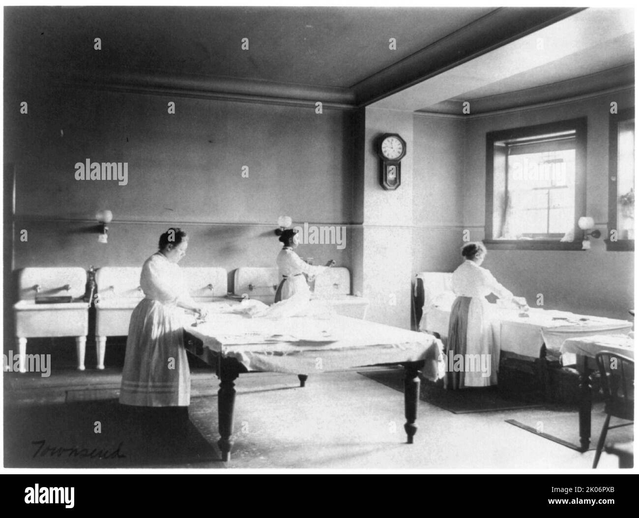 Mary Scott Townsend House, Washington, D.C.: Lavanderia, c1910-1911. The Townsend House, 2121 Massachusetts Avenue, N.W., Washington, D.C.; acquistato dal Cosmos Club nel 1950. Foto Stock