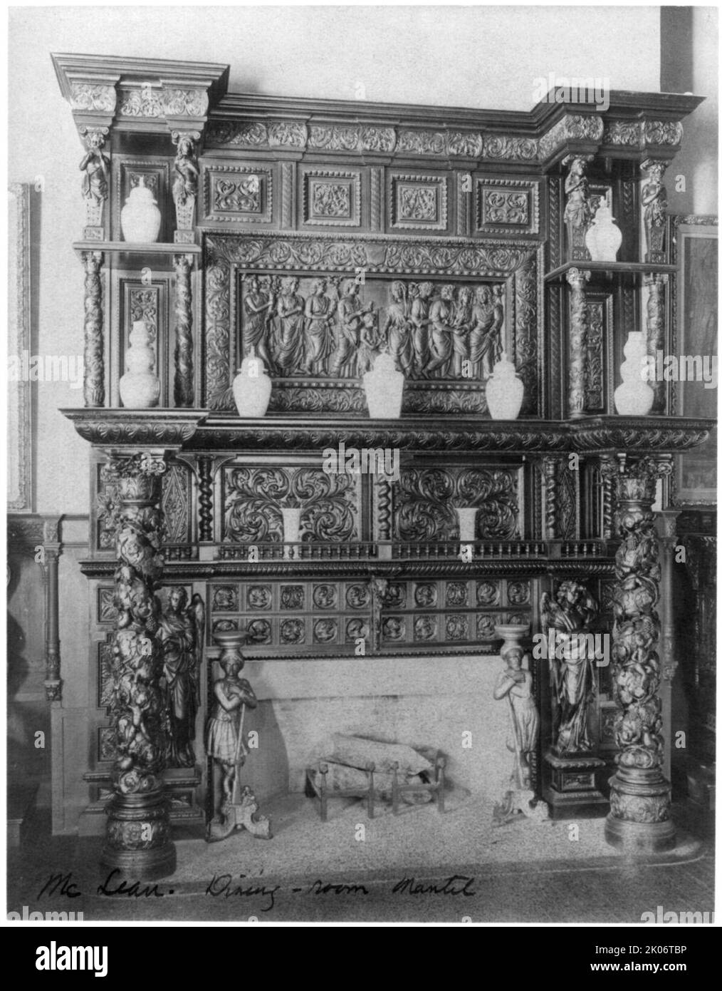 Interno di John R. McLean House, 1500 i St., N.W., Washington, D.C. - maniero sala da pranzo, c1907. Foto Stock