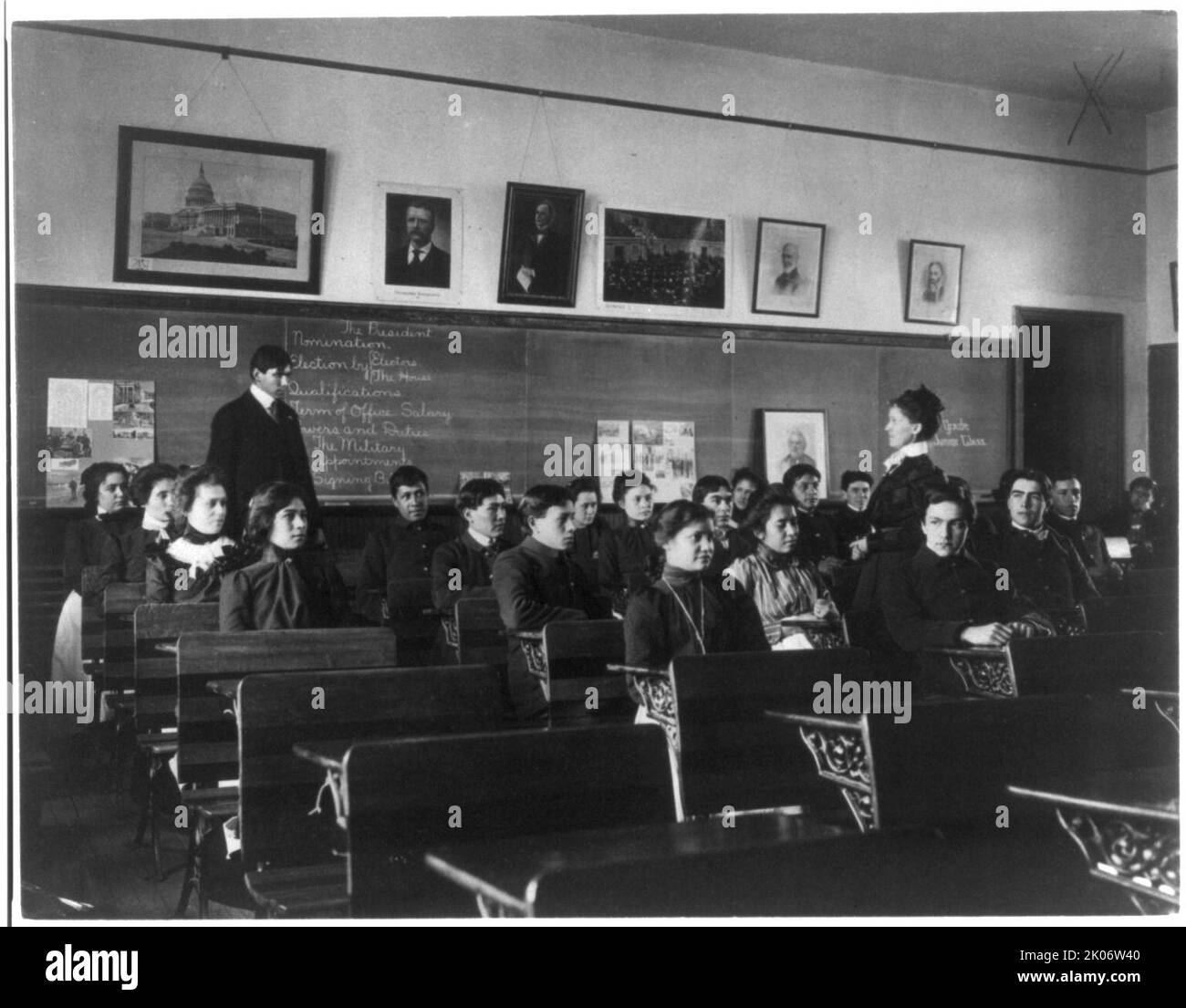 Carlisle Indian School, Carlisle, Pa. Class in Government, 1901. Foto Stock