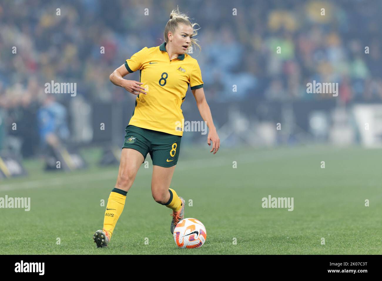 SYDNEY, AUSTRALIA - SETTEMBRE 6: Charlotte Grant of Australia correndo con la palla durante l'International friendly Match tra Australia e Cana Foto Stock
