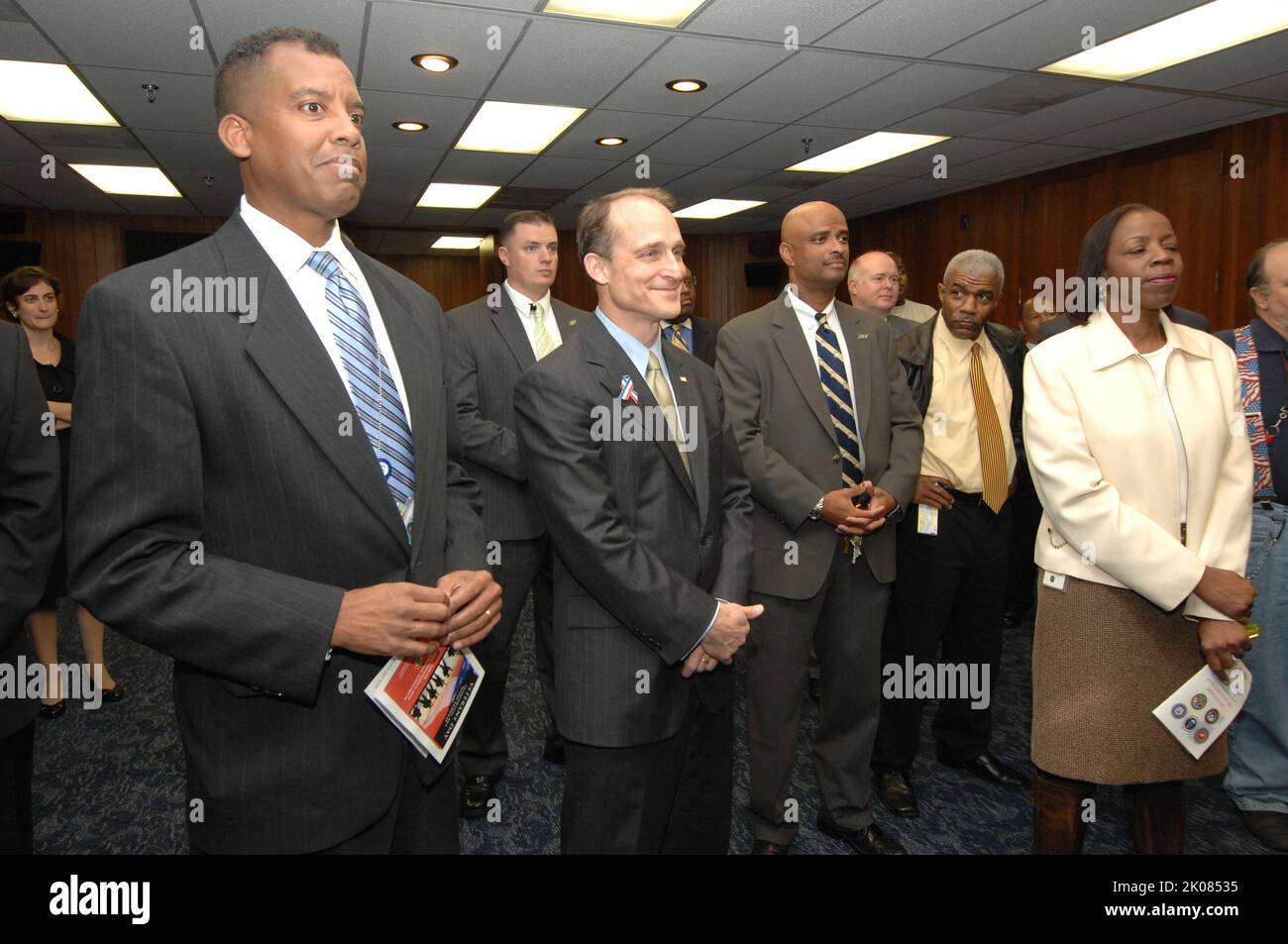 Festa di compleanno del corpo Marino - Celebrazione del 233rd° compleanno del corpo Marino degli Stati Uniti, presso la sede centrale dell'HUD. Marine Corps Birthday Celebration Subject, Celebration of the U.S. Marine Corps' 233rd Birthday, at HUD Headquarters. Foto Stock