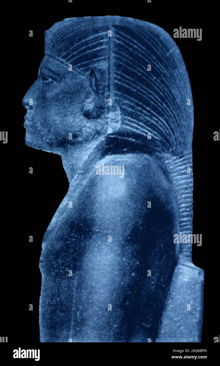 Capo di Amenemhet III, da una Sfinge trovata a Tanis. Amenemhat III, noto anche come Amenemhet III, era un faraone dell'antico Egitto e il sesto re della dodicesima dinastia del regno di mezzo Foto Stock