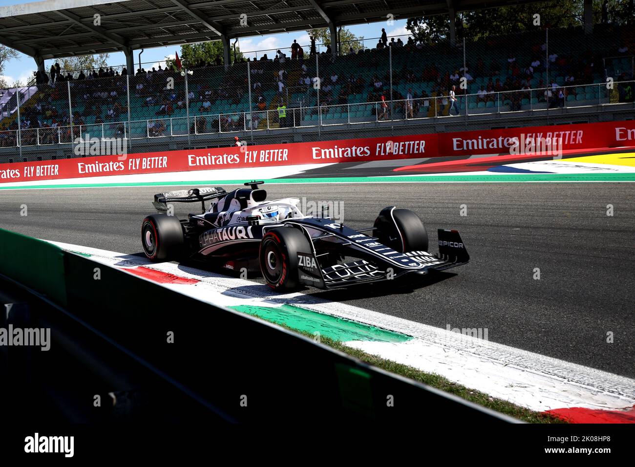 Pierre Gasly di AlphaTauri in pista durante le prove finali per il Gran Premio d'Italia F1. Credit: Marco Canoniero/Alamy Live News Foto Stock