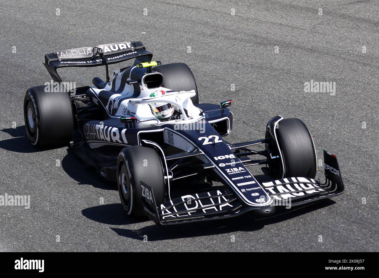 Yuki Tsunoda di AlphaTauri in pista durante le prove finali per il Gran Premio d'Italia F1. Credit: Marco Canoniero/Alamy Live News Foto Stock