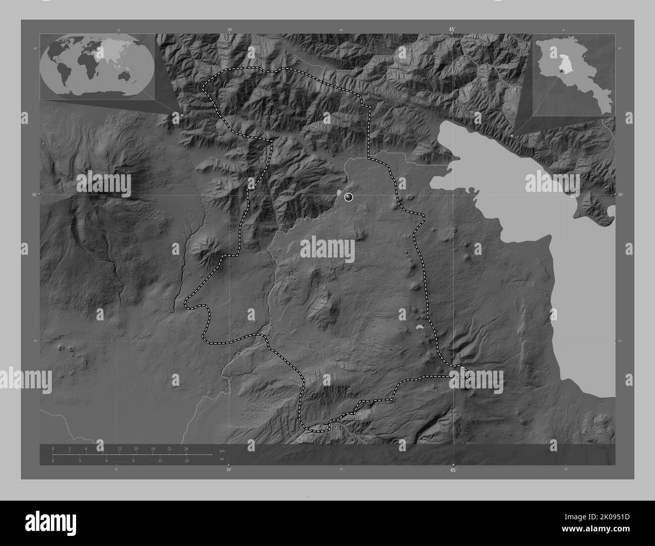 Kotayk, provincia di Armenia. Mappa in scala di grigi con laghi e fiumi. Mappe delle posizioni ausiliarie degli angoli Foto Stock