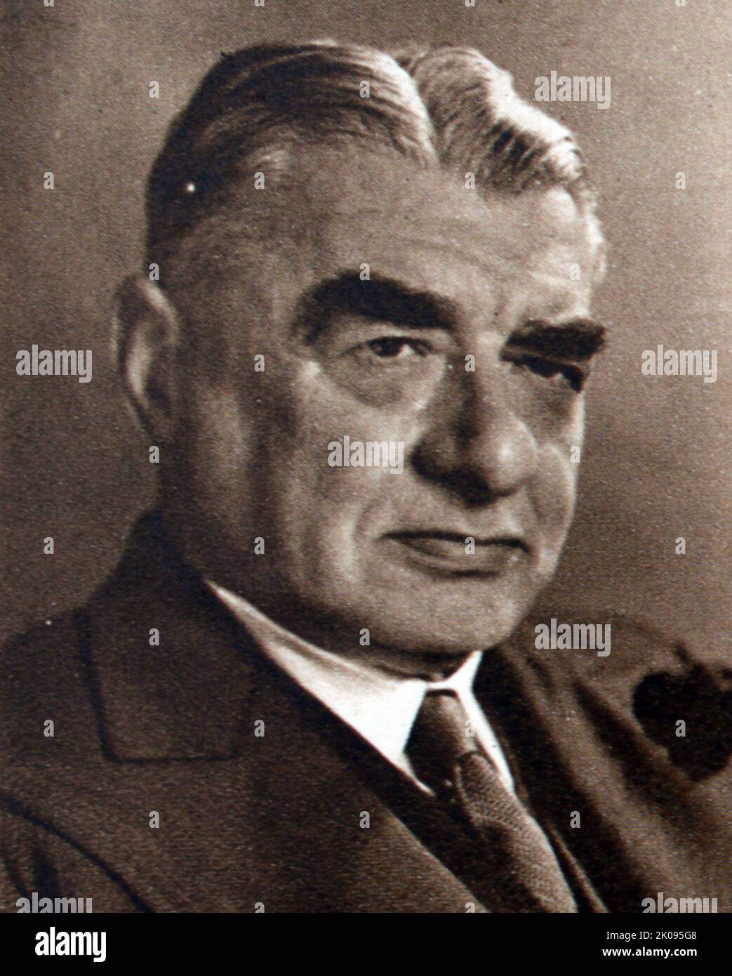 Arthur George Cousins, presidente del Daily Herald nel 1929 e presidente del gruppo di società Odhams Press. Foto Stock