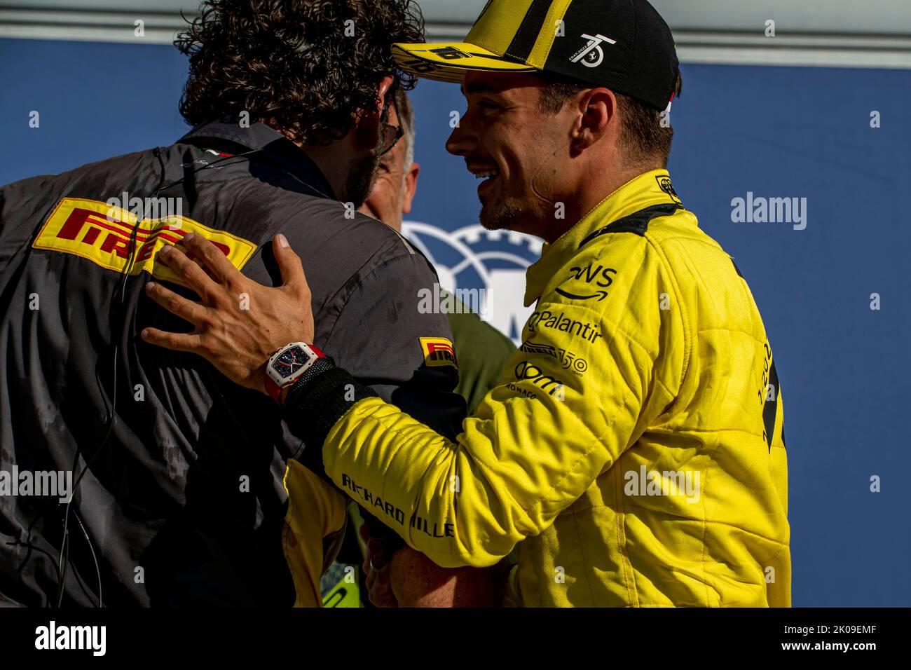 Monza, Italia, 10th settembre 2022, Charles Leclerc, di Monaco, compete per la Scuderia Ferrari. Qualificazione, 16° round del campionato di Formula 1 2022. Credit: Michael Potts/Alamy Live News Foto Stock