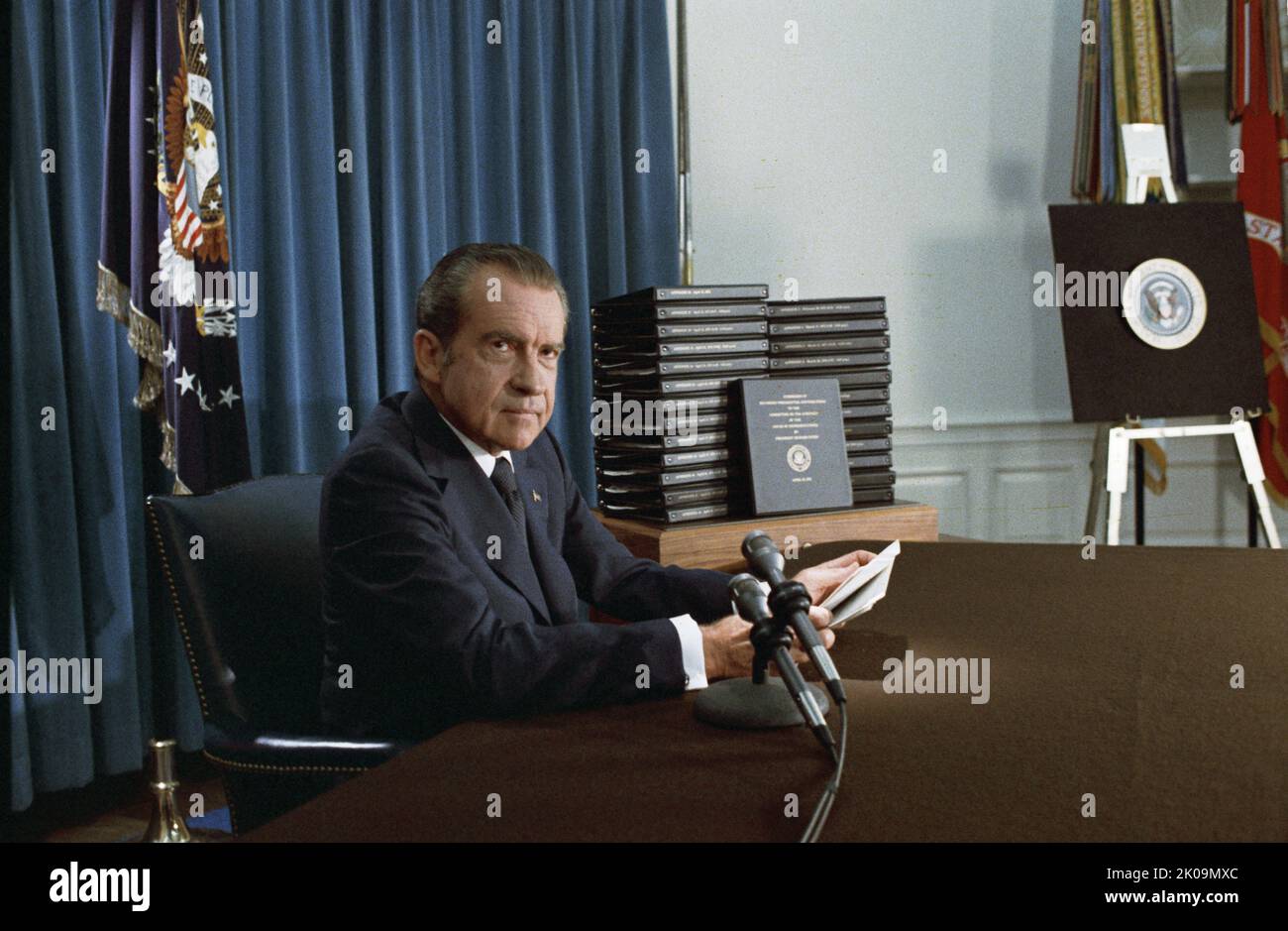 Richard Nixon (1913 - 1994) presidente degli Stati Uniti, in servizio dal 1969 al 1974. Membro del Partito Repubblicano, Nixon era stato in precedenza vice presidente del 36th dal 1953 al 1961, è diventato l'unico presidente a dimettersi dall'ufficio, a seguito dello scandalo Watergate. Foto Stock