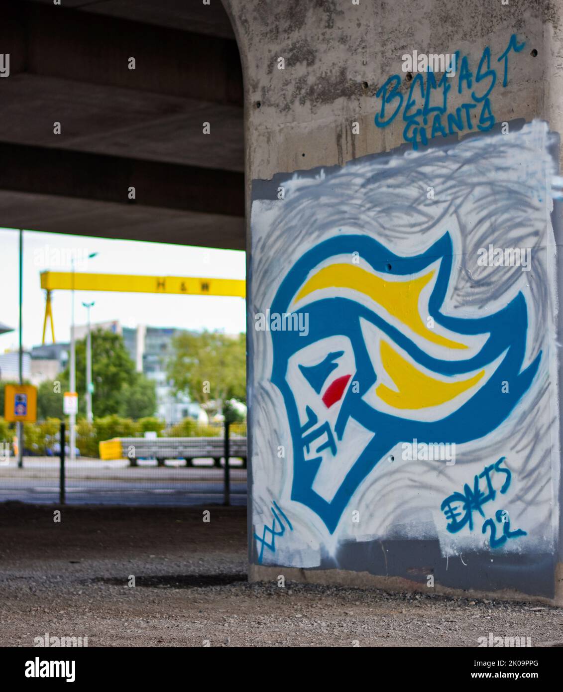 Murale dei giganti di Belfast a Belfast, Irlanda del Nord Foto Stock