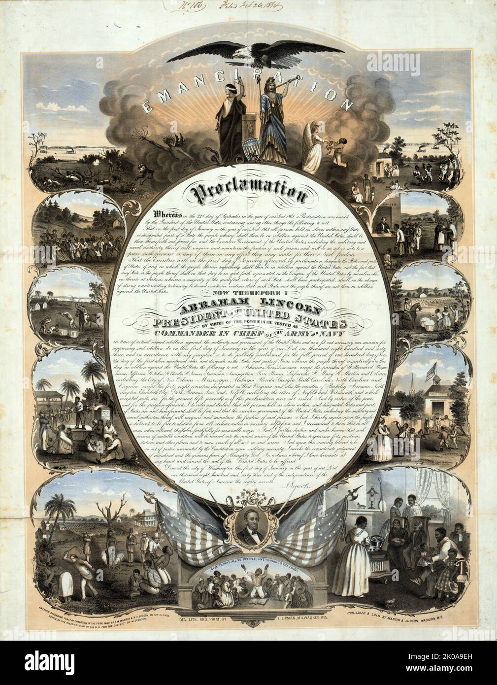 Proclamazione di emancipazione. Pubblicato e venduto da Martin & Judson, c1864. La stampa mostra al centro il testo del proclama di Emancipazione con vignette che lo circondano; a sinistra le scene relative alla schiavitù e a destra le scene che mostrano i benefici ottenuti attraverso la libertà; Mostra anche Justice e Columbia in alto al centro sotto un'aquila calva e un ritratto di Abraham Lincoln in basso al centro sopra una scena di ex schiavi che ringraziano Foto Stock