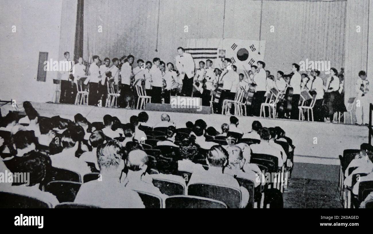 L'Orchestra Sinfonica di Seoul City ha tenuto un concerto a Hong Kong il 20 aprile 1947 Foto Stock