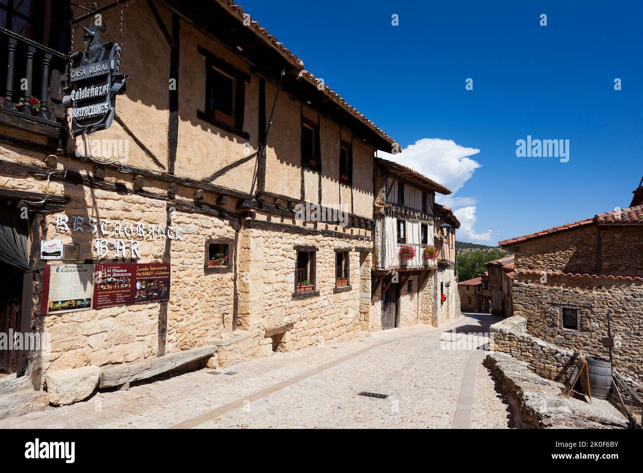 Architettura di Calatanazor, Soria, Castilla y Leon, Spagna Foto Stock