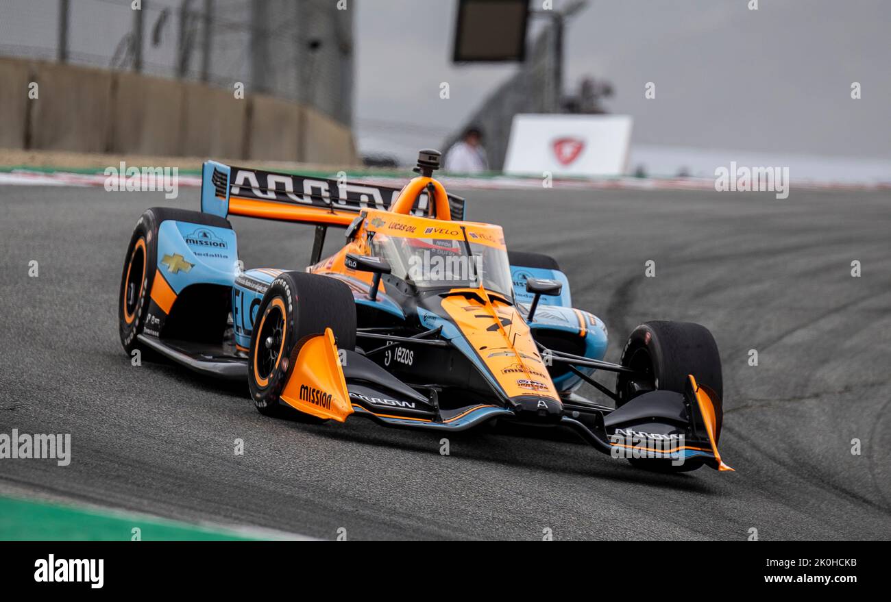 Monterey, California, Stati Uniti. 10th Set, 2022. A. il pilota Arrow McLarenSP Felix Rosenqvist entra nel cavatappi durante il Firestone Grand Prix di Monterey pratica # 2 al circuito Weathertech Laguna Seca Monterey, CA Thurman James/CSM/Alamy Live News Foto Stock