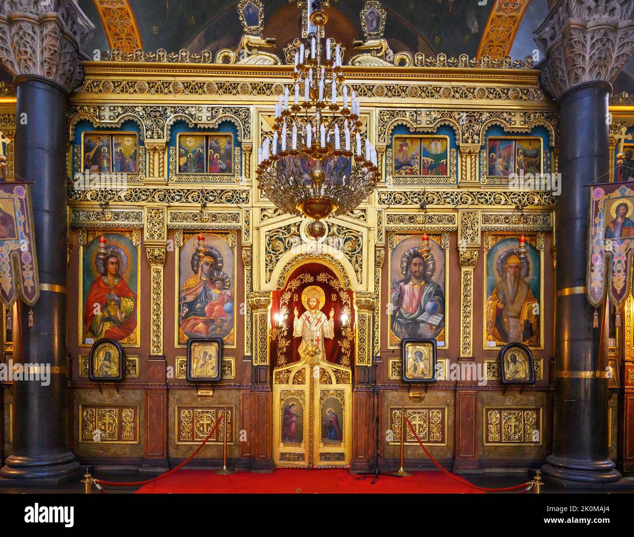 Interno della Chiesa di Sveta Nedelya, Sofia, Bulgaria Foto Stock