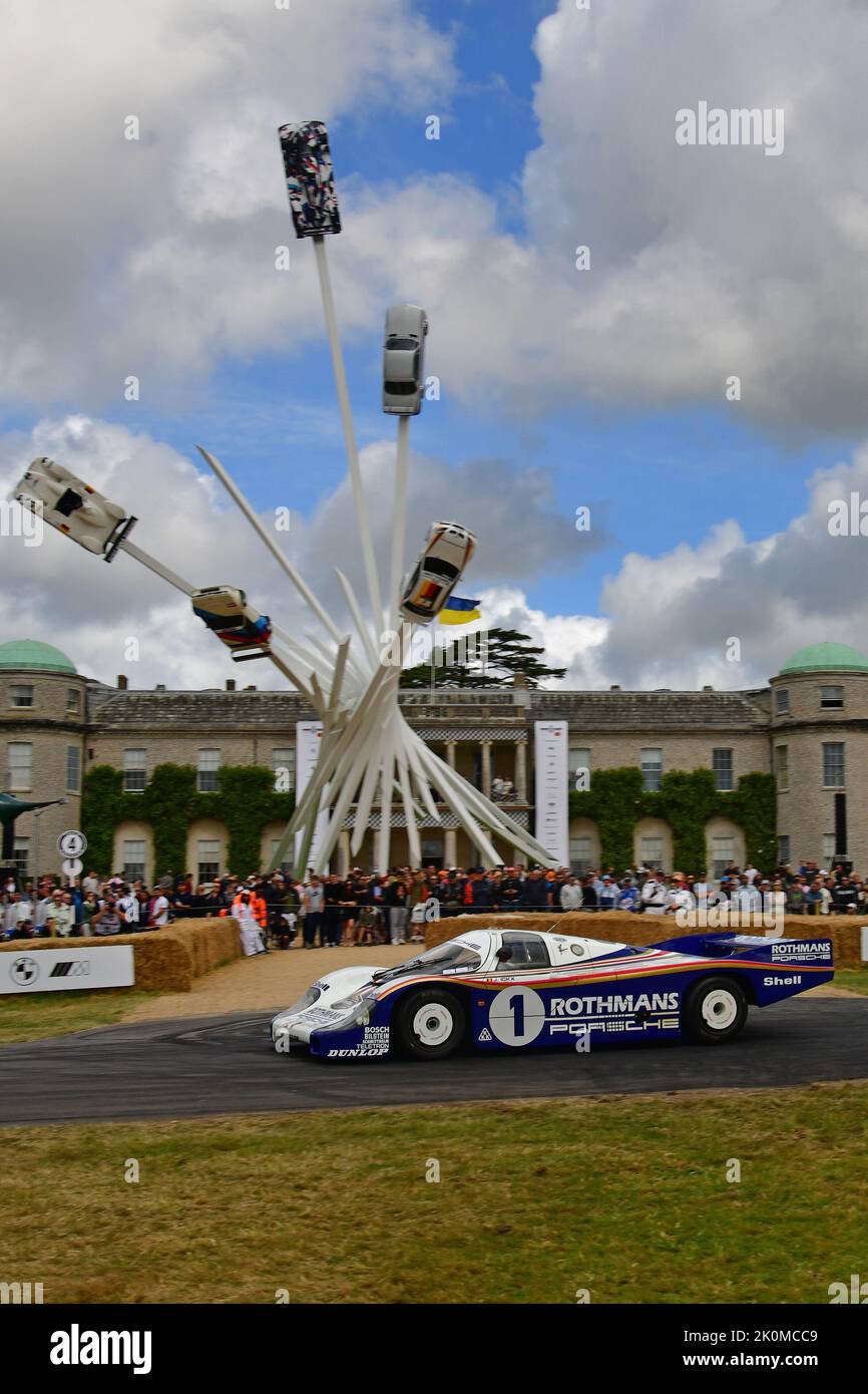 Derek Bell, Porsche 956, introdotta per la stagione 1982, le vetture del Gruppo C sono diventate le auto iconiche delle corse di endurance, soprattutto in occasione di eventi come le Foto Stock