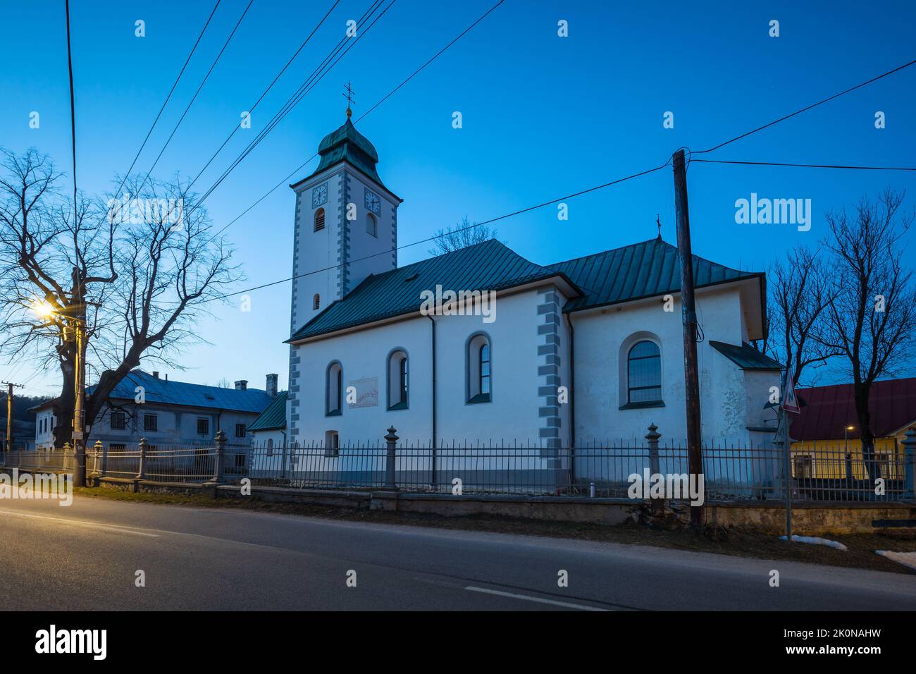 Chiesa in Klastor pod Znievom villaggio nella regione di Turiec, Slovacchia. Foto Stock
