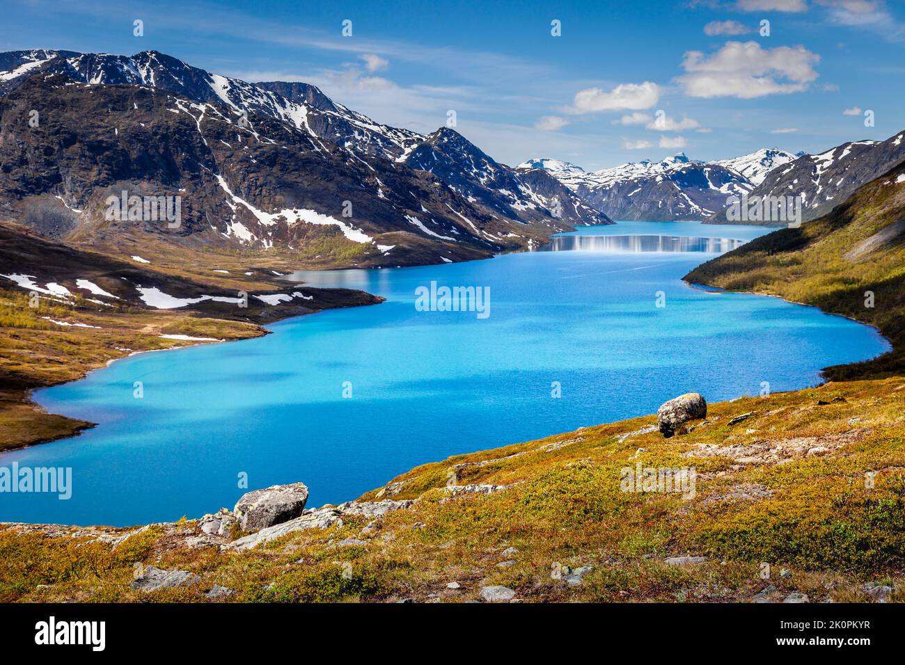 Besseggen sopra il lago Gjende a Jotunheimen, Norvegia, Nord Europa Foto Stock