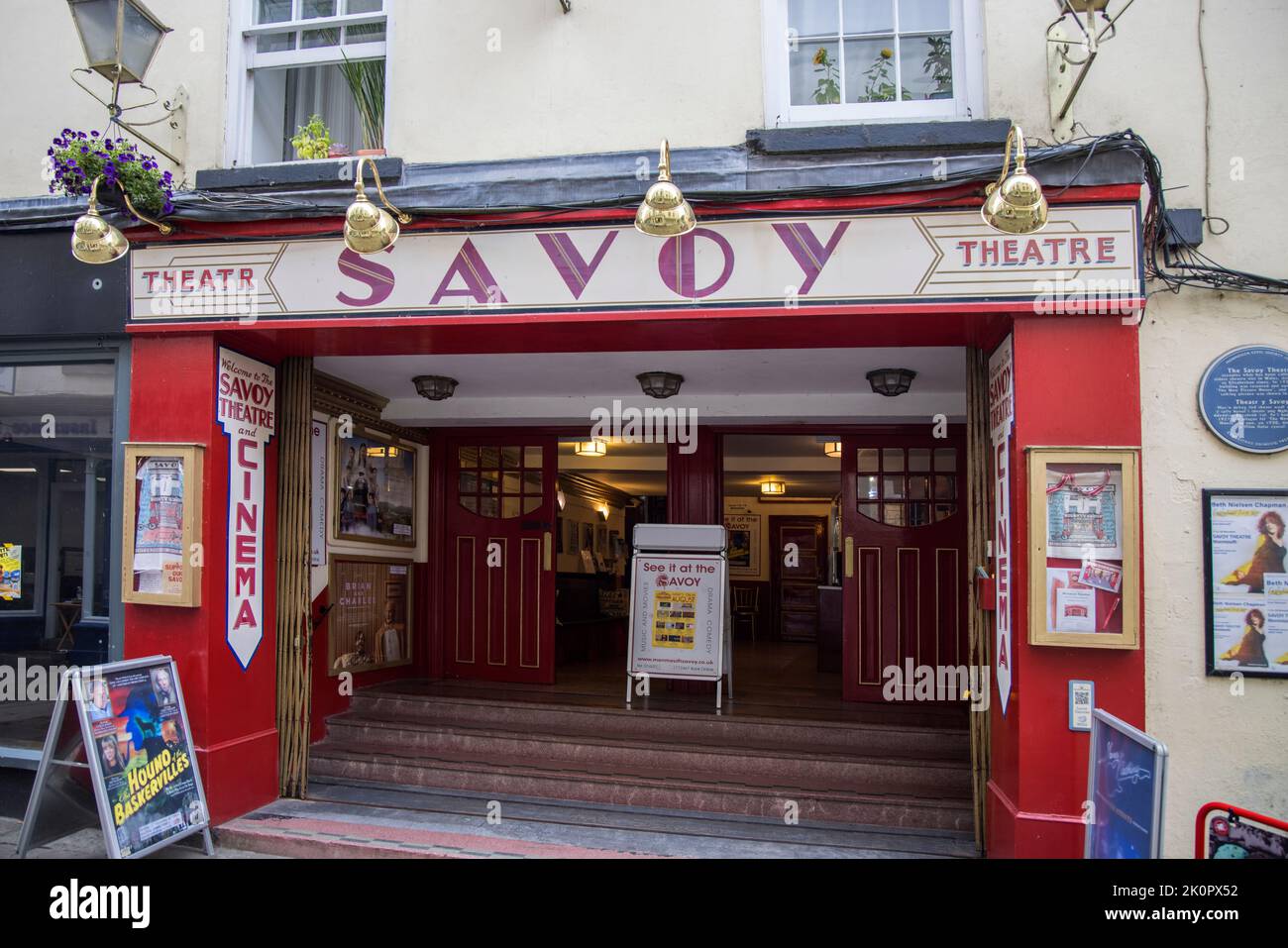 il piccolo teatro savoy nel centro di monmouth monmouthshire, galles Foto Stock