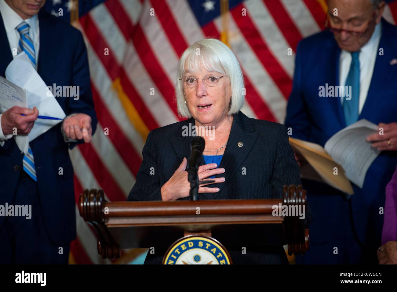 Il senatore degli Stati Uniti Patty Murray (democratico di Washington) offre osservazioni durante la conferenza stampa del pranzo politico del Senato Democratâs al Campidoglio degli Stati Uniti a Washington, DC, martedì 13 settembre 2022. Credito: Rod Lamkey/CNP Foto Stock