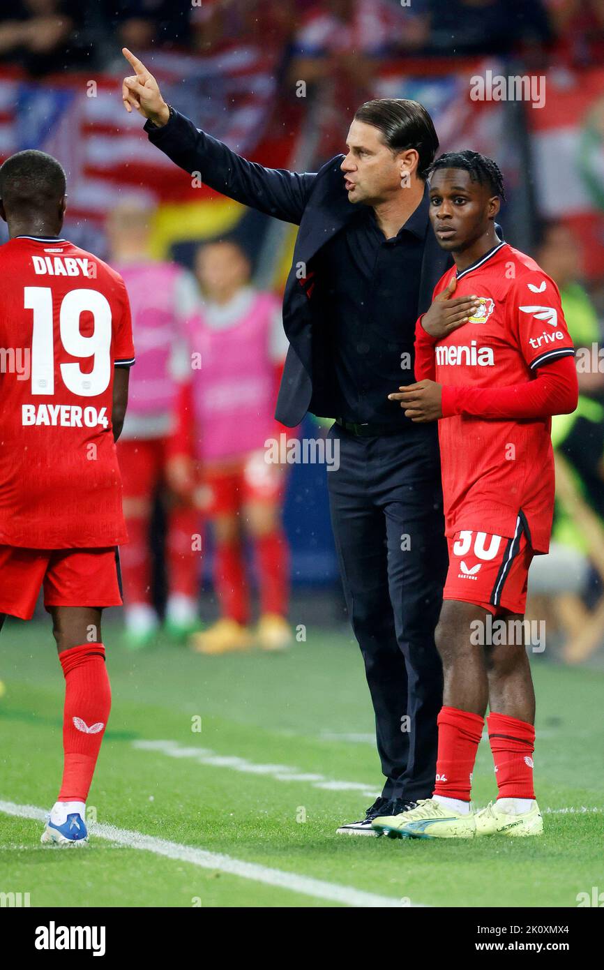 Leverkusen, Deutschland, UEFA Champions League, 2. Spieltag Bayer 04 Leverkusen : Atletico Madrid 2-0 13. 09. 2022 in der Bay Arena a Leverkusen Trai Foto Stock