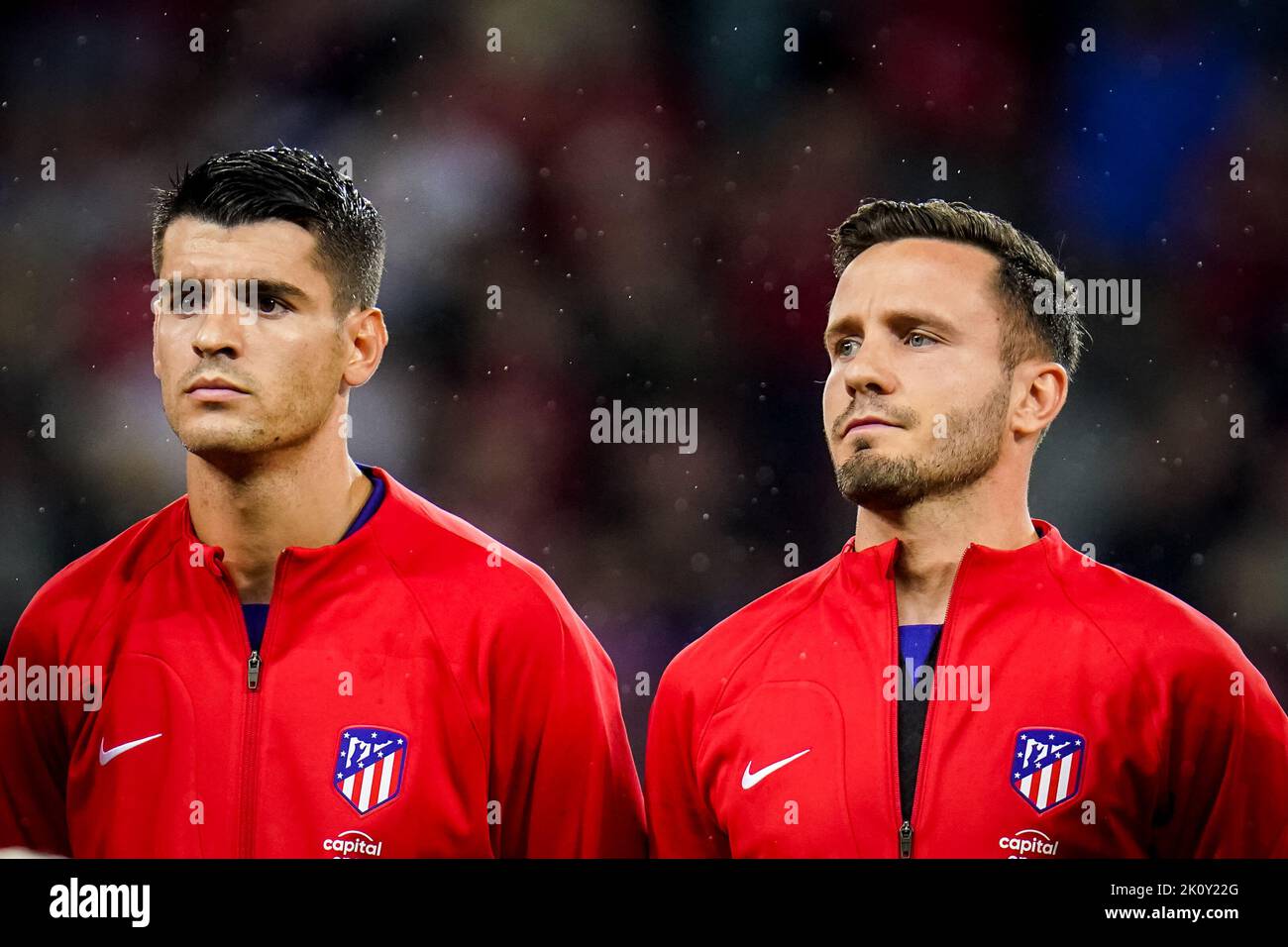 LEVERKUSEN, GERMANIA - 13 SETTEMBRE: Alvaro Morata di Atletico Madrid e Saul Niguez di Atletico Madrid prima della UEFA Champions League - incontro di gruppo B tra Bayer Leverkusen e Atletico Madrid alla BayArena il 13 settembre 2022 a Leverkusen, Germania (Foto di Rene Nijhuis/Orange Pictures) Foto Stock