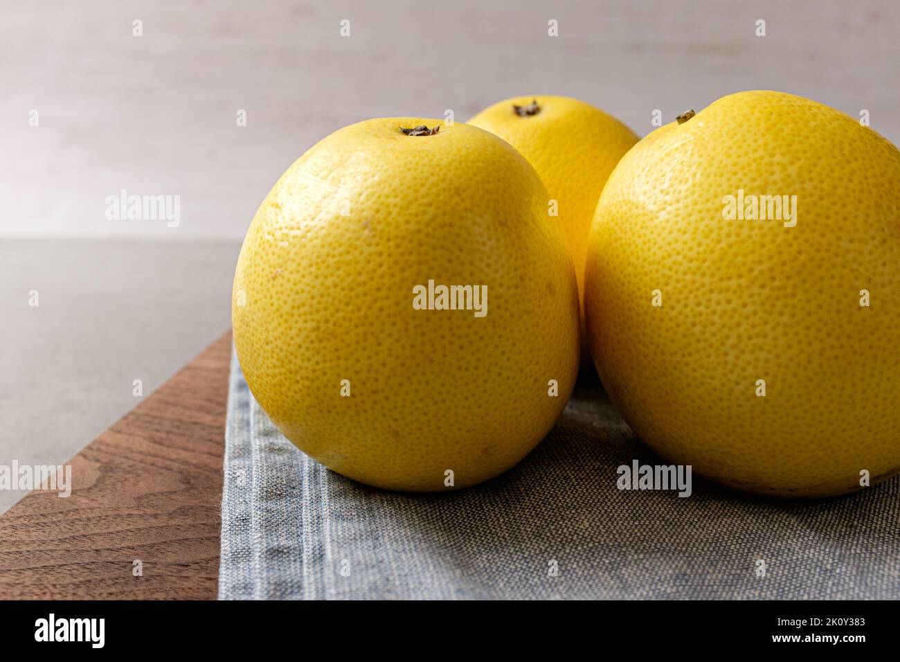 Pompelmo bianco, un tipo di pompelmo dolce e agrodolce Foto Stock