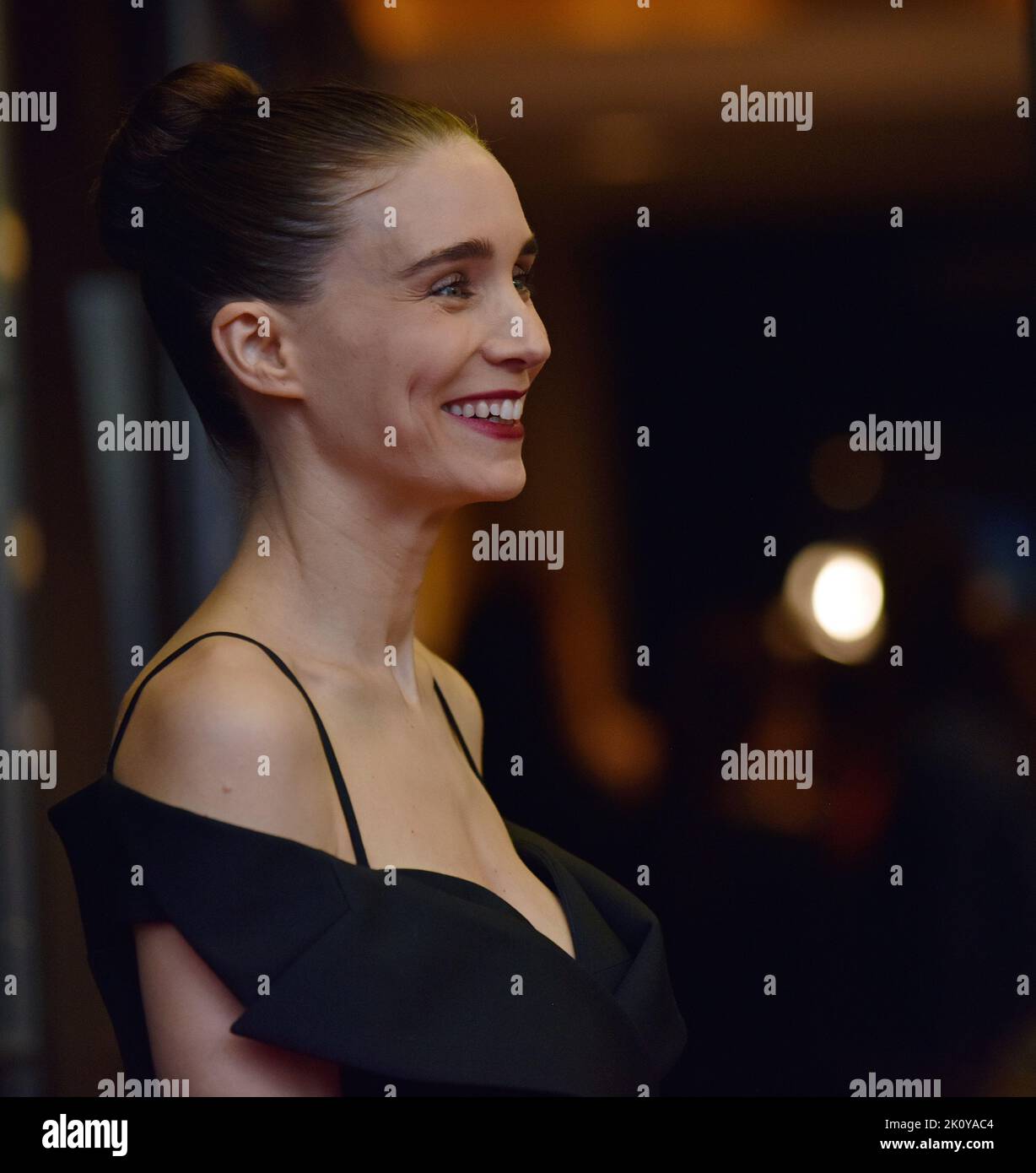 Toronto, Canada. 13th Set, 2022. Rooney Mara partecipa alla prima edizione di "Women Talking" al Princess of Wales Theatre durante il Toronto International Film Festival di Toronto, Canada, il 13 settembre 2022. Foto di Chris Chew/UPI Credit: UPI/Alamy Live News Foto Stock