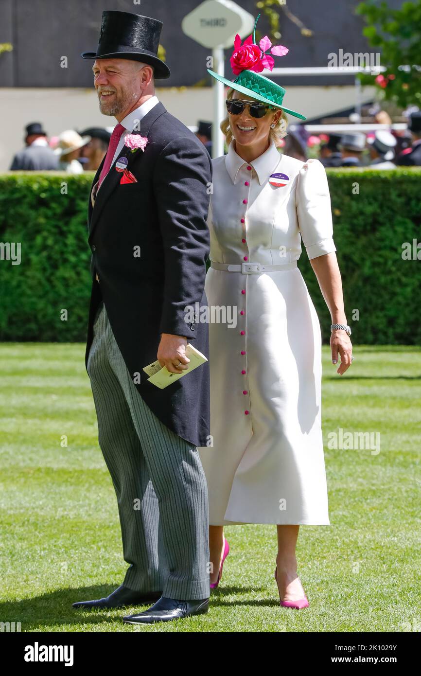 Ascot, Regno Unito. 17th giugno, 2022. Zara Phillips, Princess Anne, Princess Royal e Mike Tindall partecipano a Royal Ascot 2022 Credit: Independent Photo Agency/Alamy Live News Foto Stock