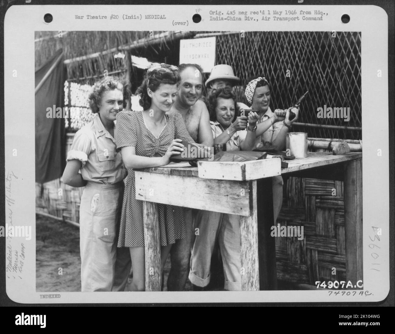 Aereo, Birmania, India &MEDICO, INFERMIERI, guerra fuori SERVIZIO Foto Stock