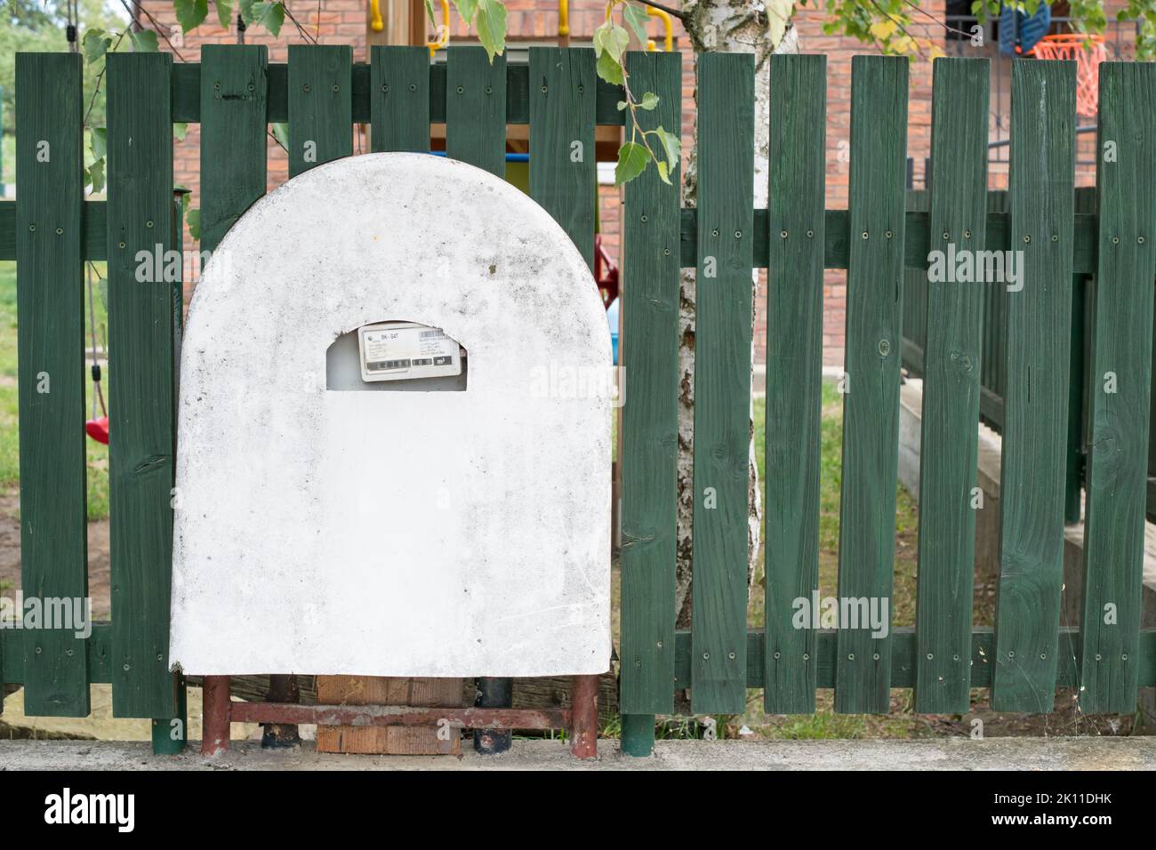 Collegamento del gas e contatore del gas per la casa in Slovacchia. Aumento dei prezzi dell'energia. Il riscaldamento a gas è un problema a causa della Russia ha interrotto le forniture di gas. Foto Stock