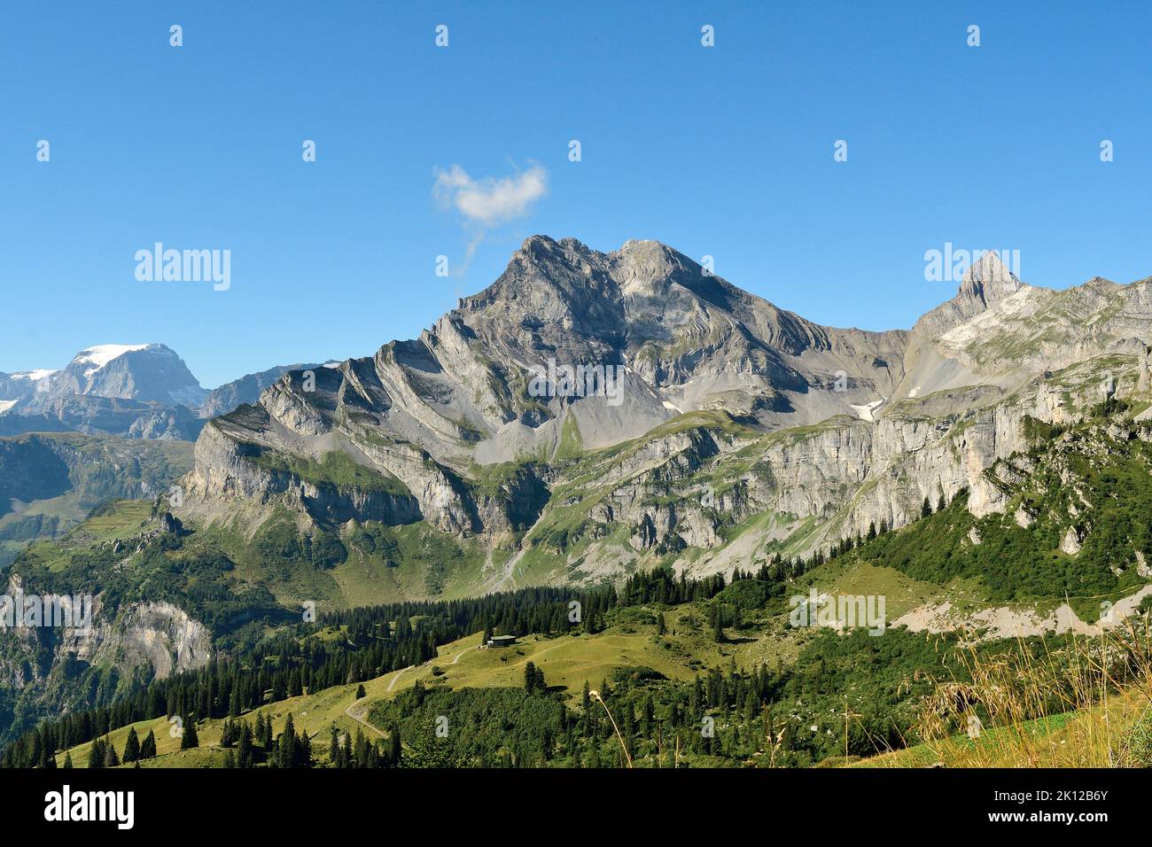 Tödi con ghiacciaio, Ortstock, Höch Turm, montagne. Da Gumen, Braunwald, Cantone Glarona, Svizzera Foto Stock