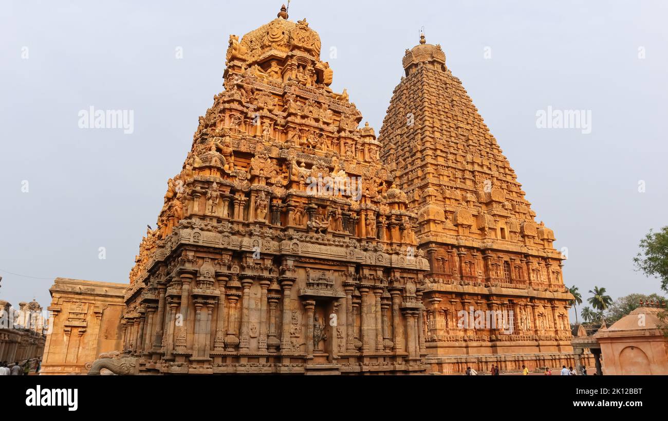 Il bellissimo tempio di Brihadeshwara, il tempio della dinastia Chola, dedicato a Lord Shiva, Thanjavur, Tamil Nadu, India Foto Stock