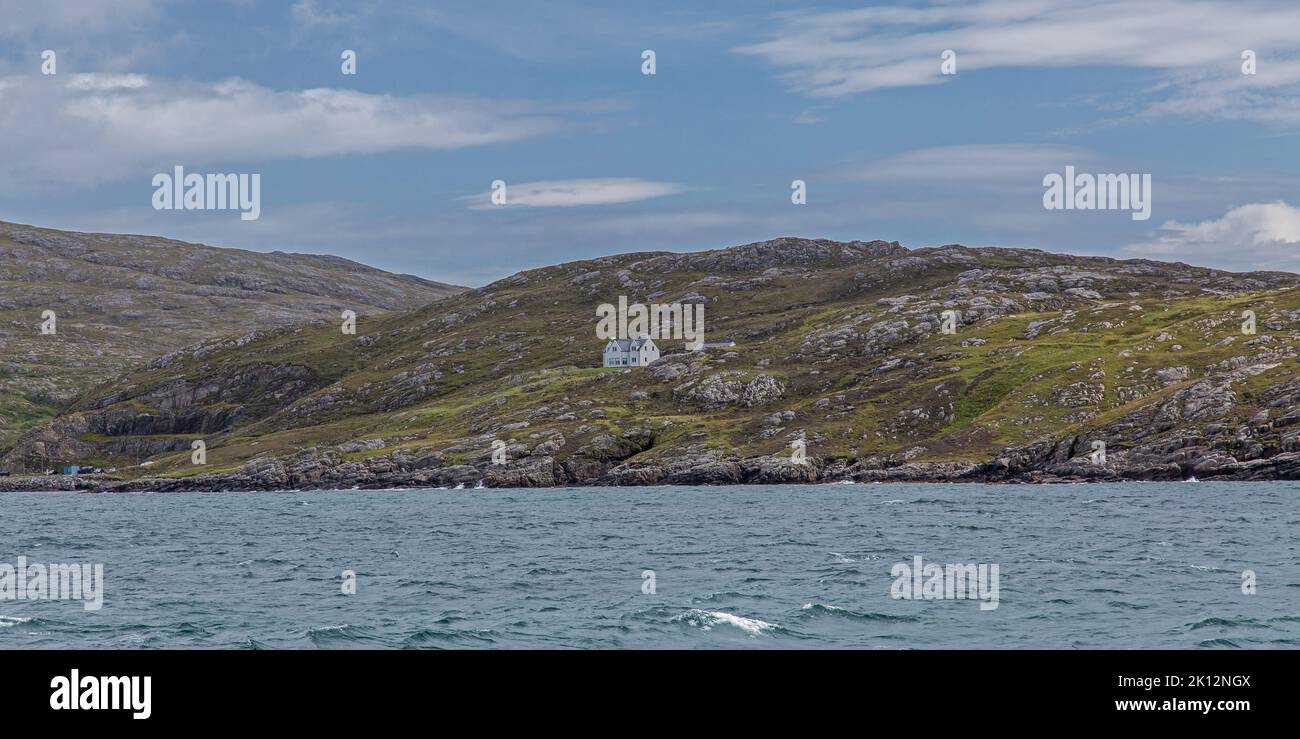 La costa frastagliata dell'Eriskay, delle Ebridi, delle Ebridi esterne, delle Isole occidentali, della Scozia, Regno Unito, Gran Bretagna Foto Stock
