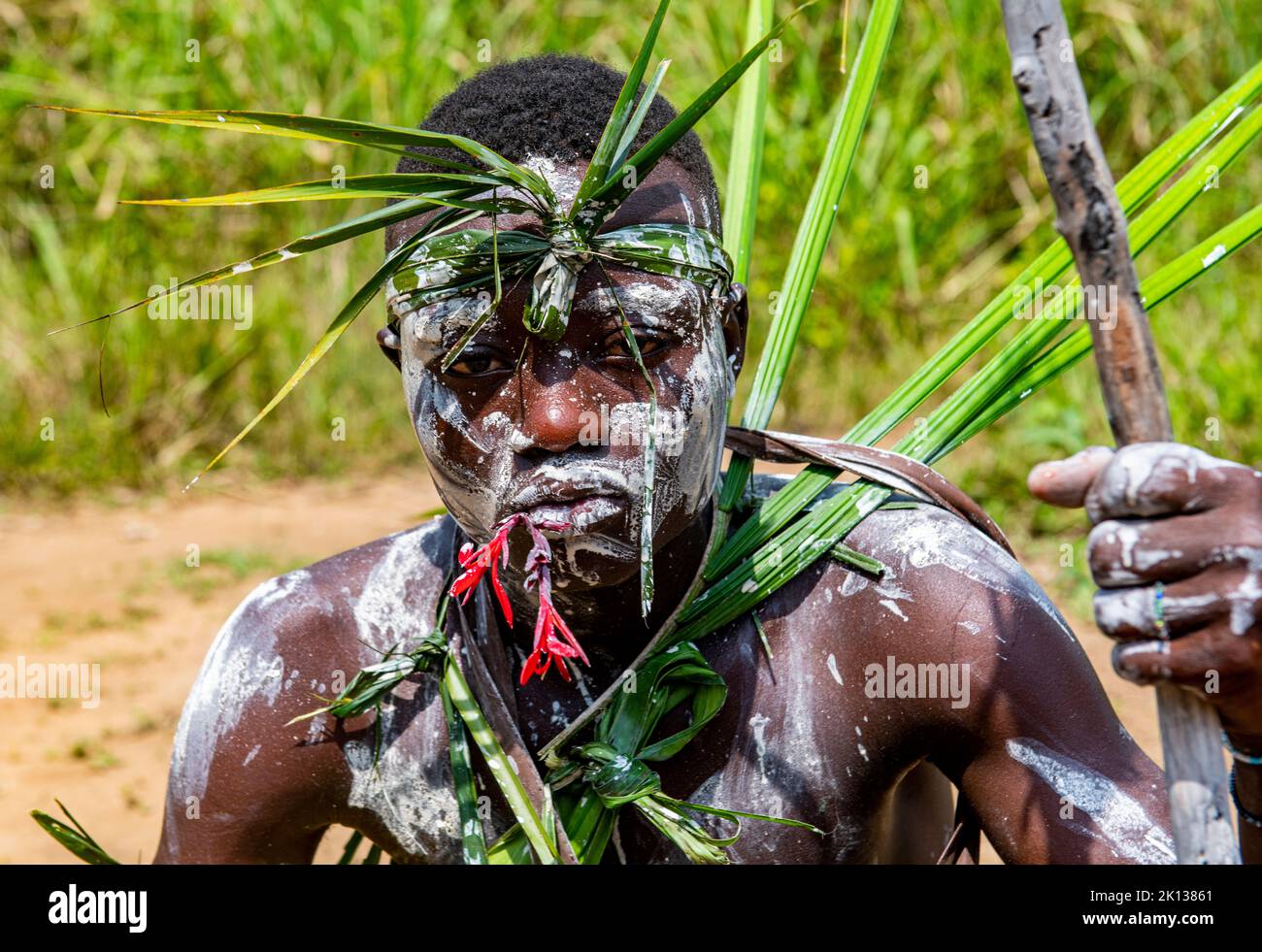 Guerriero pigmy, Kisangani, Repubblica Democratica del Congo, Africa Foto Stock