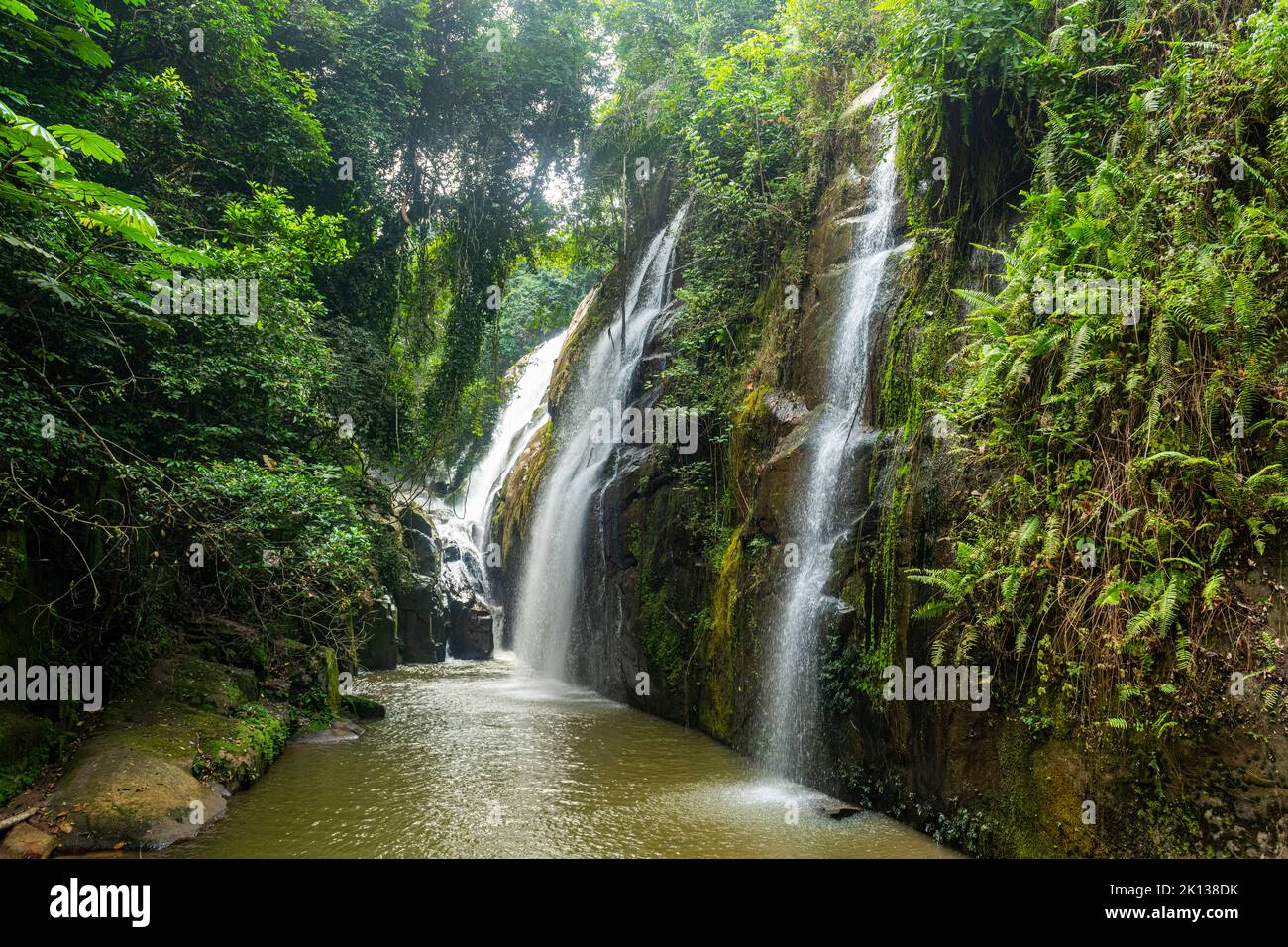 Piccole cascate vicino alla cascata di Zongo, Repubblica Democratica del Congo, Africa Foto Stock