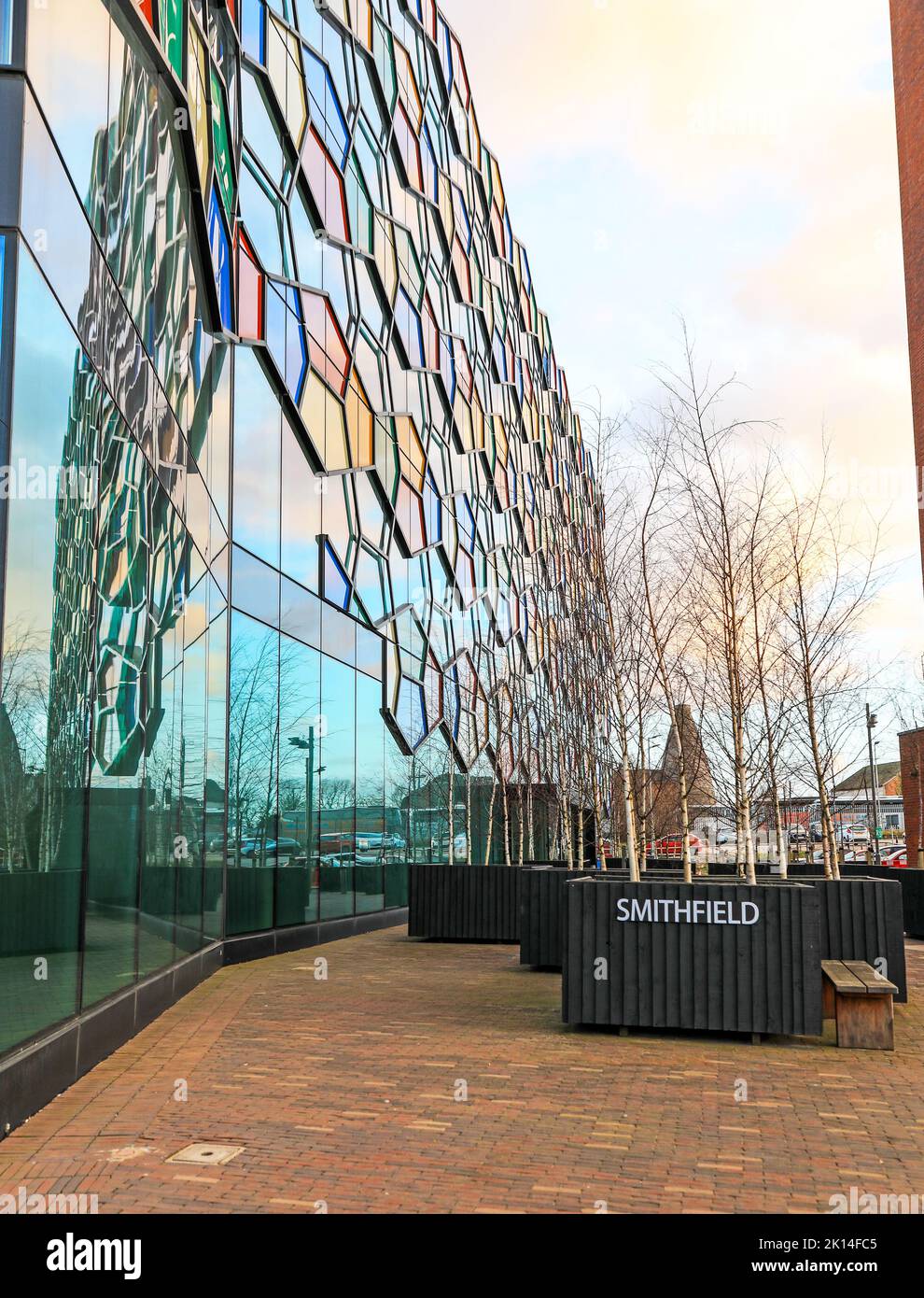 Uno Smithfield, edificio civico per uffici, progettato da RHWL Architects, Hanley, Stoke on Trent, Staffordshire, staff, Inghilterra, Regno Unito Foto Stock