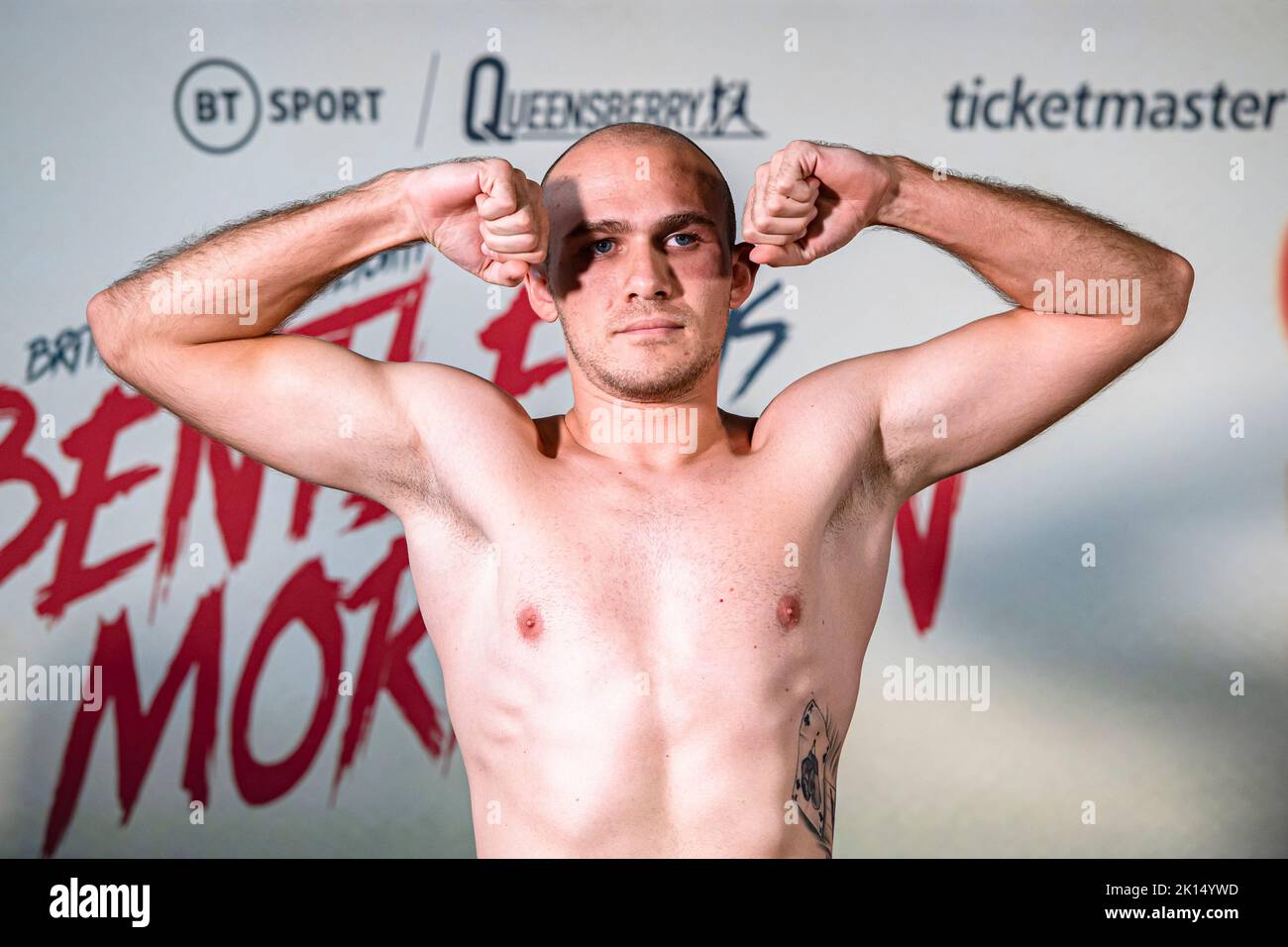 LONDRA, REGNO UNITO. 15th Set, 2022. Dario Barosa durante Frank Warren presenta Bentley vs Morrison Official Weigh-in al Bethnal Green Town Hall Hotel giovedì 15 settembre 2022 a LONDRA (solo per uso editoriale, è richiesta una licenza per uso commerciale. Non è utilizzabile nelle scommesse, nei giochi o nelle pubblicazioni di un singolo club/campionato/giocatore). Credit: Taka G Wu/Alamy Live News Foto Stock