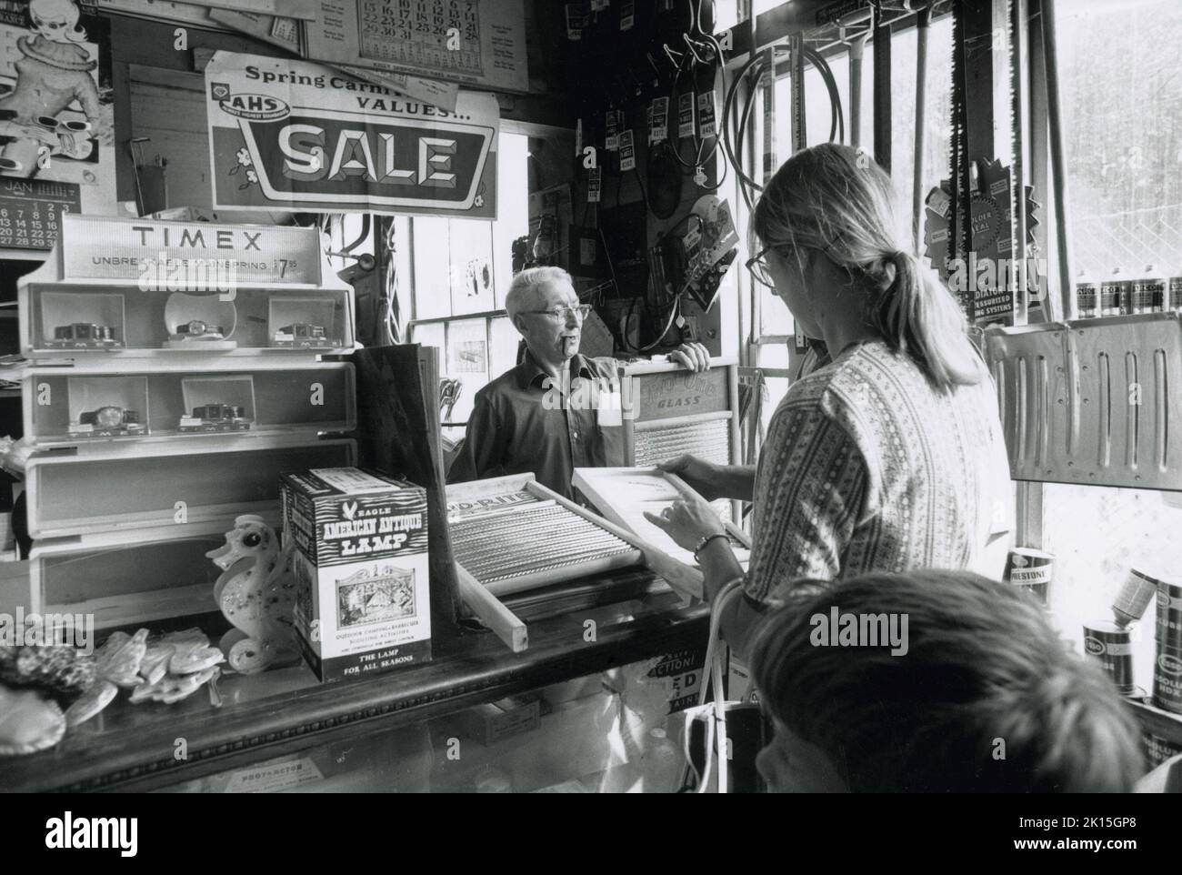 Il Mast General Store, Valle Crucis, NC, nel 1963. È ancora in funzione oggi, nel 21st secolo. Si trova nelle Blue Ridge Mountains, vicino a Boone, ed è una destinazione turistica preferita. Foto Stock