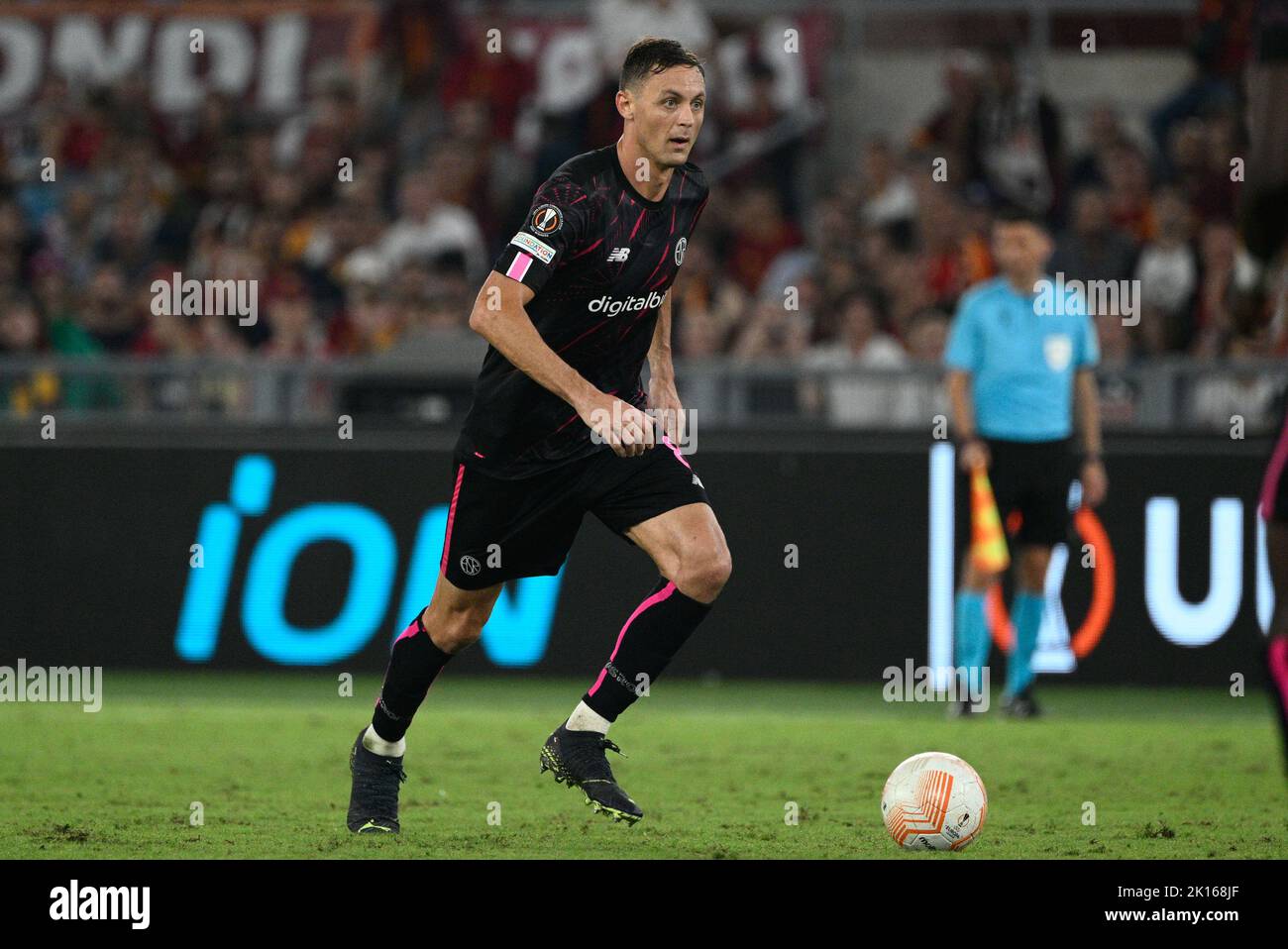 Roma, Italia. 15th Set, 2022. Nemanja Matic (COME Roma) durante la partita di calcio della UEFA Europa League 2022-2023 tra AS Roma e HJK Helsinki allo Stadio Olimpico di Roma il 15 settembre 2022. Credit: Live Media Publishing Group/Alamy Live News Foto Stock