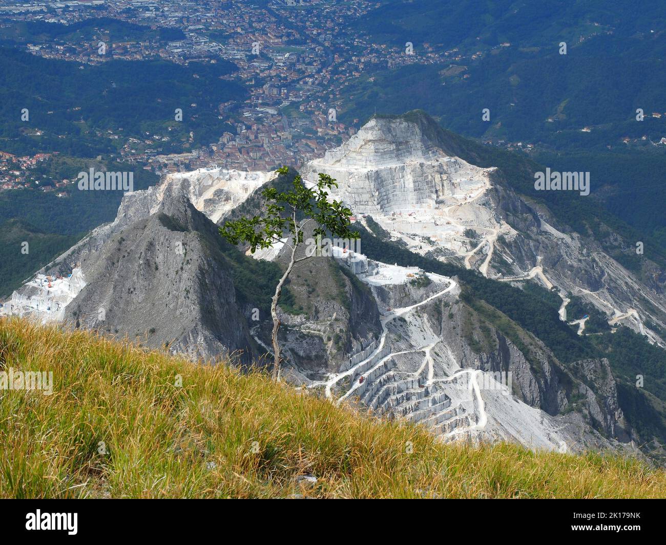 Alpi Apuane in Toscana Foto Stock