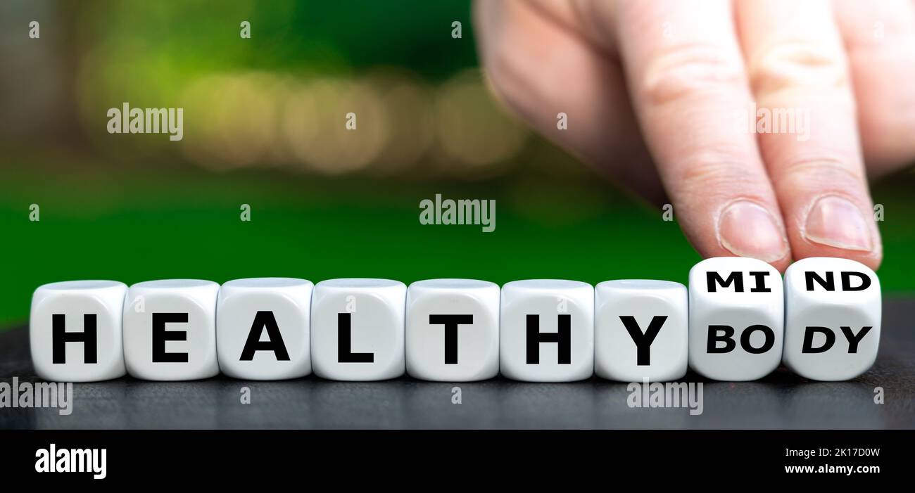 I dadi formano le espressioni "corpo sano" e mente sana". Foto Stock