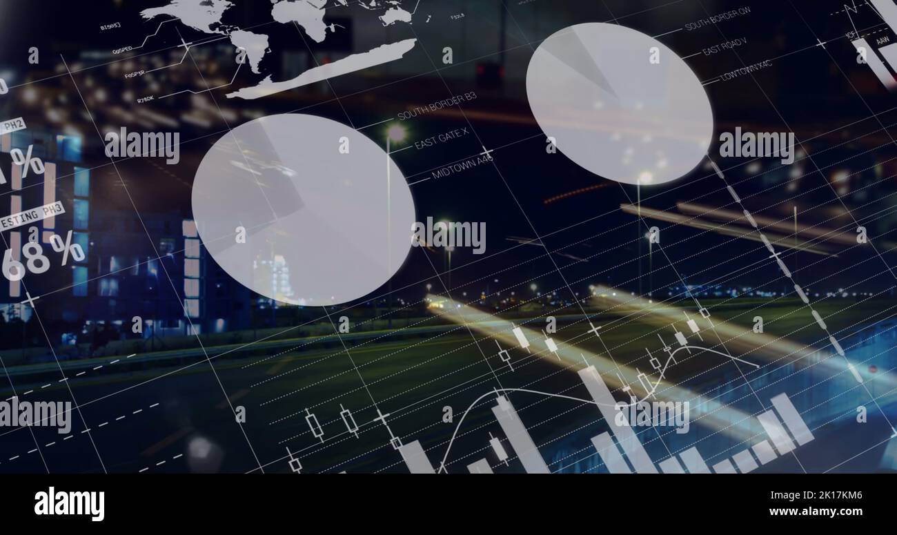 Immagine dell'elaborazione dei dati statistici rispetto al traffico cittadino di notte Foto Stock