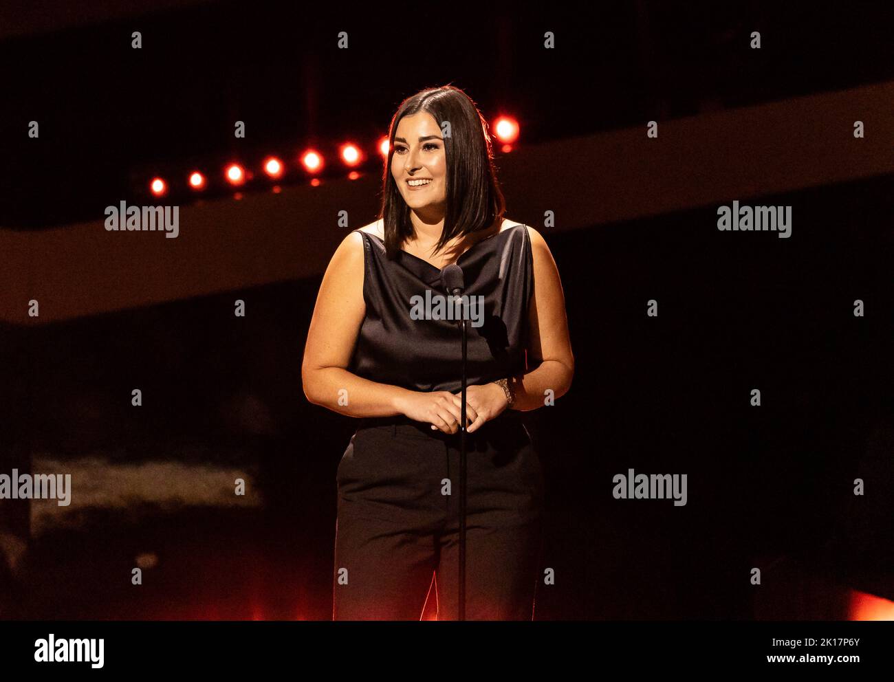 Nashville, Stati Uniti. 12th Set, 2022. Jenny Gill Van Valkenburg presenta durante il CMT Giants: Vince Gill al Fisher Center for the Performing Arts il 12 settembre 2022 a Nashville, Tennessee. Foto: Amiee Stubbs/Sipa USA Credit: Sipa USA/Alamy Live News Foto Stock