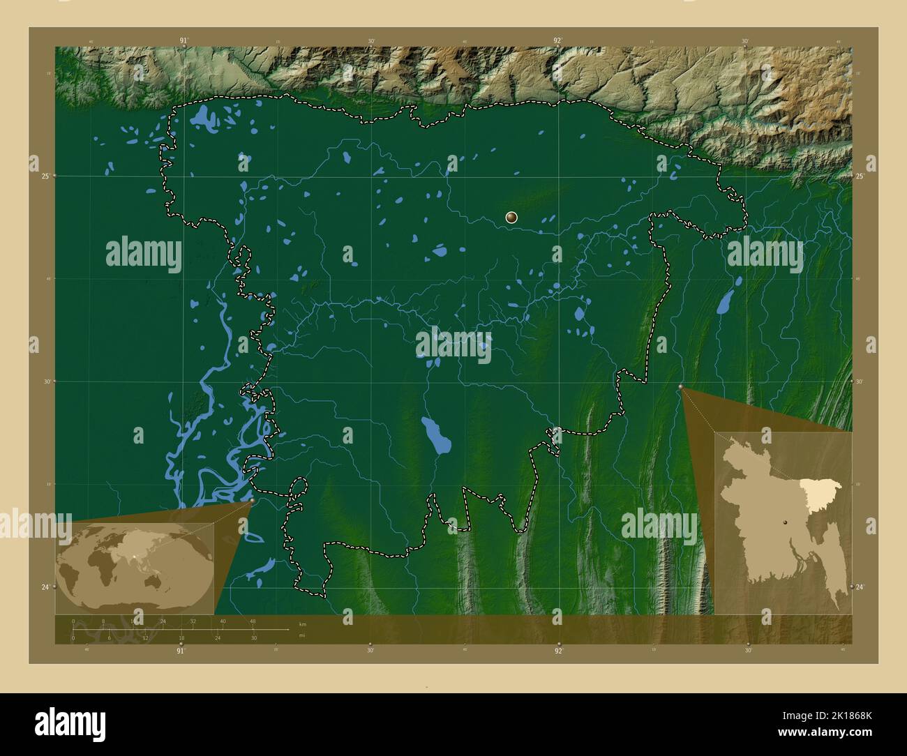 Sylhet, divisione del Bangladesh. Mappa di altitudine colorata con laghi e fiumi. Mappe delle posizioni ausiliarie degli angoli Foto Stock