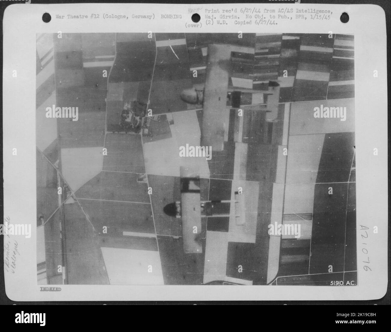 US 2.000 libbre Glide H.E. bombe in volo verso Colonia, Germania. Foto Stock