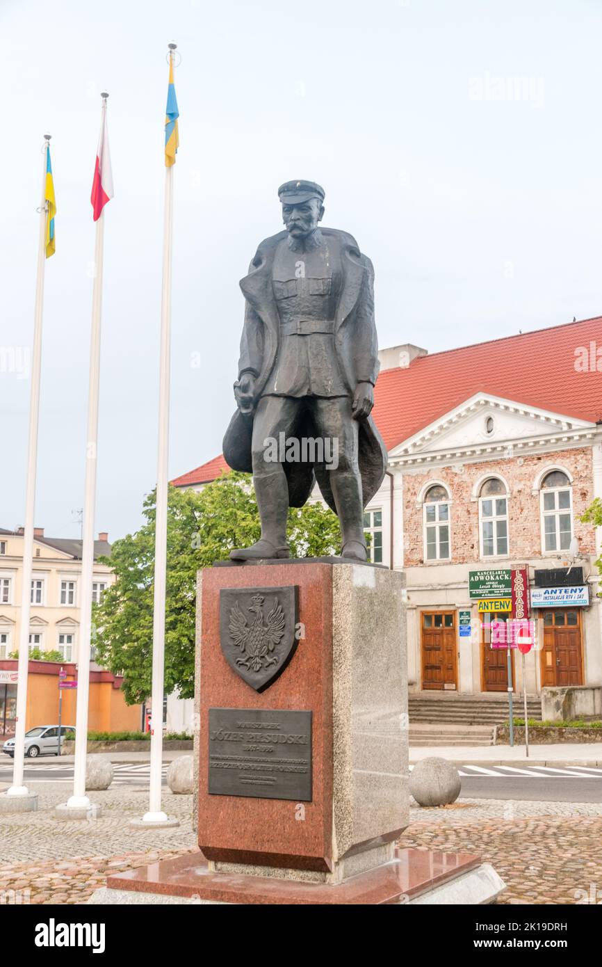 Kutno, Polonia - 30 maggio 2022: Monumento a Jozef Pilsudski (Pomnik Marszalka Jozefa Pilsudskiego). Foto Stock