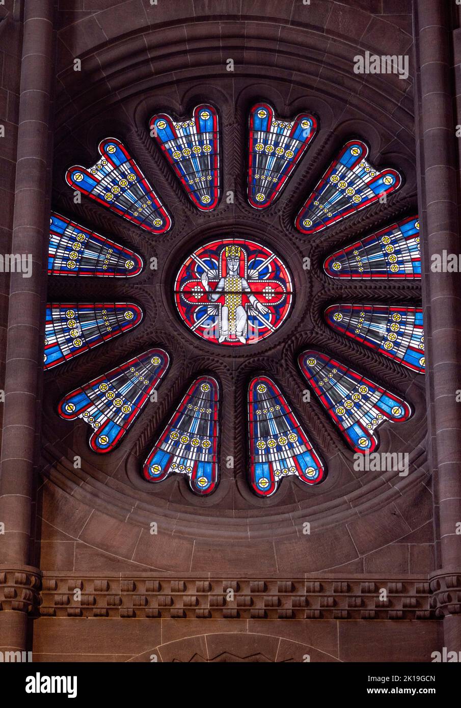 Rosone in vetro colorato, abside del coro occidentale, Cattedrale di San Pietro, Wormser Dom, Worms, Renania-Palatinato, Germania Foto Stock