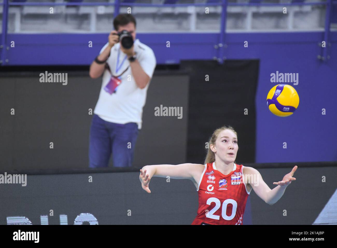 Mosca, Russia. 16th Set, 2022. Natalia Suvorova della nazionale femminile russa di pallavolo vista in azione durante un amichevole incontro tra Russia e Bielorussia. La Russia ha vinto una partita amichevole 5-2. Credit: SOPA Images Limited/Alamy Live News Foto Stock